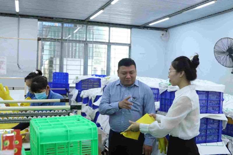 Găng tay cao su thiên nhiên Nam Long