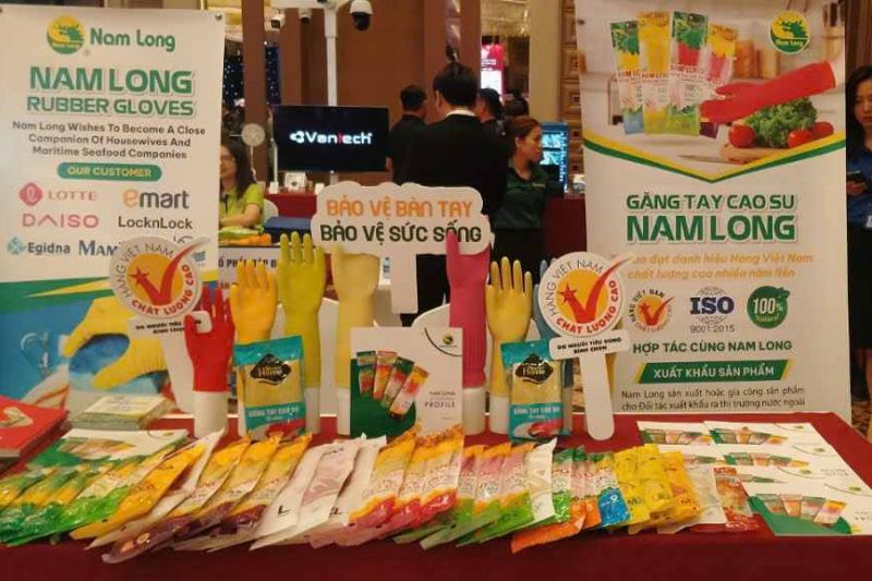 Găng tay cao su Nam Long trưng bày sản phẩm tại Đại hội Hội Doanh nhân trẻ tỉnh Đồng Nai, nhiệm kỳ 2025 – 2028