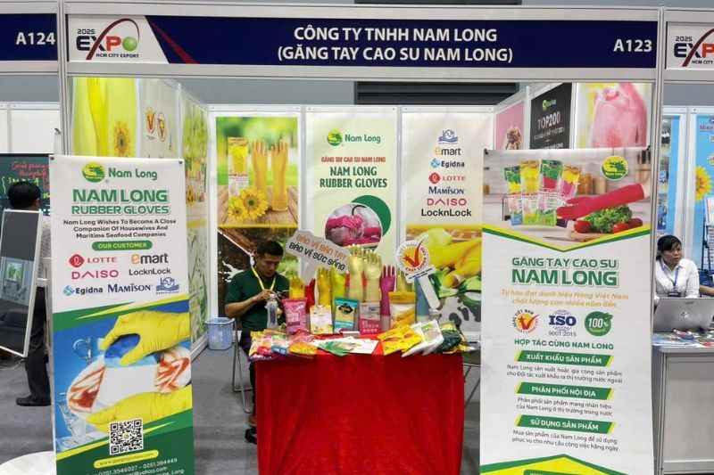 găng tay cao su Nam Long xuất khẩu tiếp tục góp mặt tại Hội chợ Hàng Việt Nam tiêu biểu xuất khẩu 