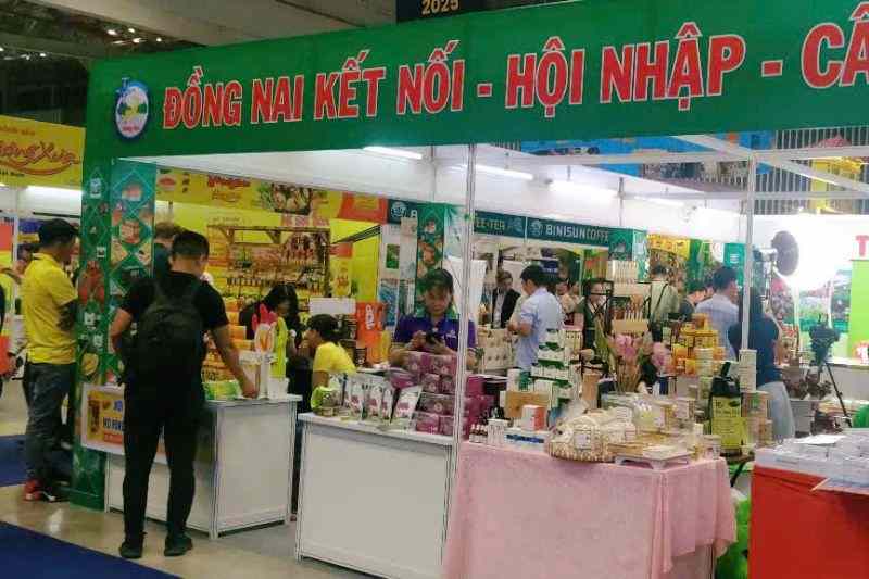 Găng tay cao su Nam Long xuất khẩu khẳng định chất lượng găng tay Việt 