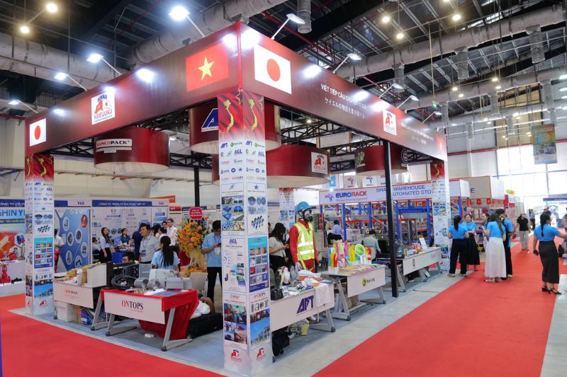 Găng tay cao su Nam Long sôi nổi tại Diễn đàn Công nghiệp hỗ trợ & Hội nghị kết nối cung cầu chuỗi cung ứng 2025