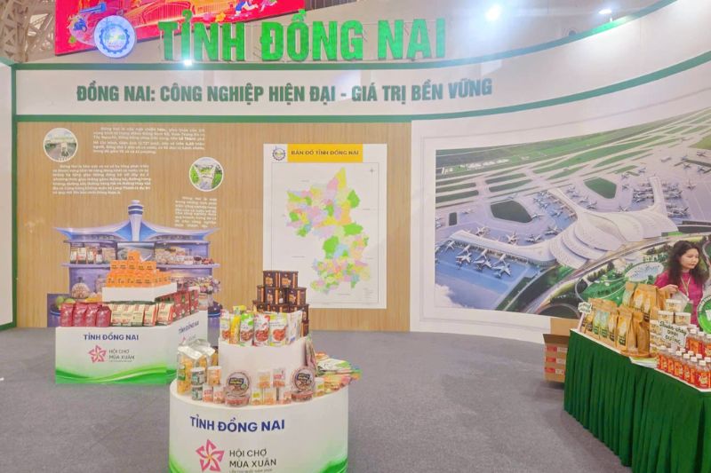 Găng tay cao su Nam Long tỏa sáng tại Hội chợ Mùa Xuân 2026