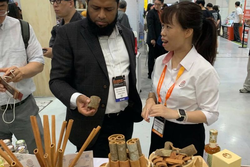 Găng tay cao su Nam Long Korea Import Expo 2026