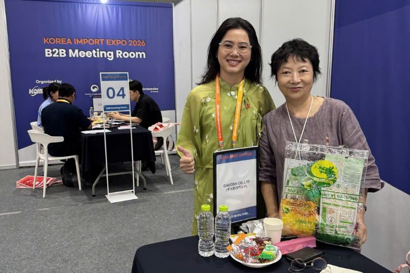 Găng tay cao su Nam Long Korea Import Expo 2026