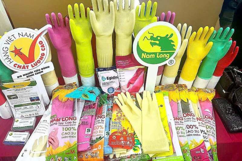 Găng tay cao su Nam Long tại Diễn đàn kinh tế tư nhân Đồng Nai